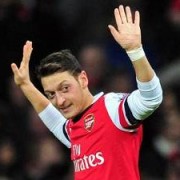 Ozil Harus Sekejam Messi Di Depan Gawang Lawan