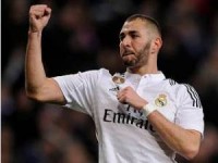 Pelatih Madrid Tegaskan Benzema Akan Tetap Bertahan