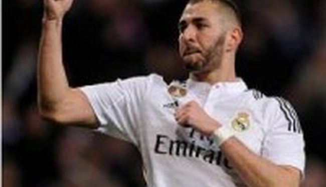 Pelatih Madrid Tegaskan Benzema Akan Tetap Bertahan