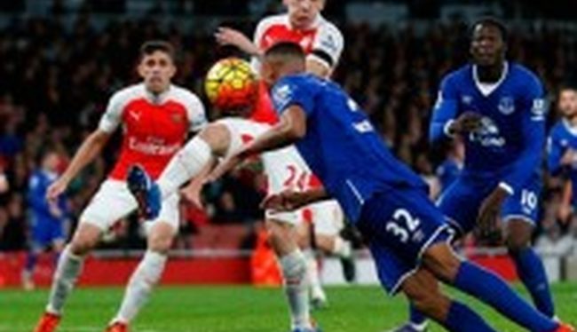 Prediksi Skor Everton vs Arsenal 19 Maret 2016